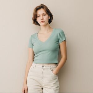 5 for $25✨ Bozzolo V-Neck Ribbed Crop Top - Green